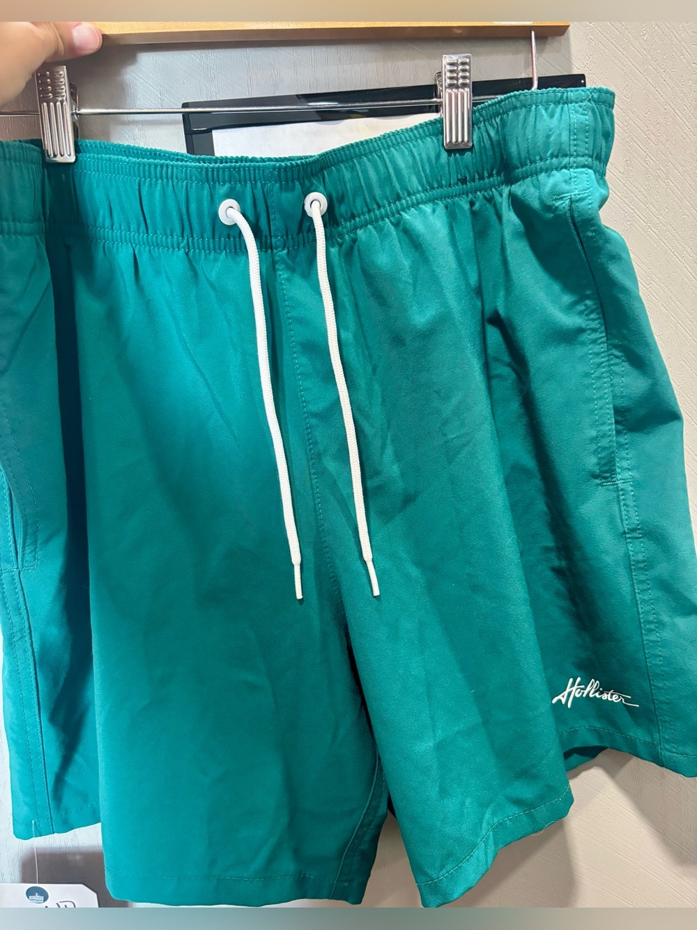 Hollister Men's Teal Athletic Shorts with White Drawstring